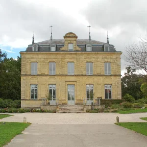 Visite de Pessac (2h) – Groupe de 1 à 20 pers